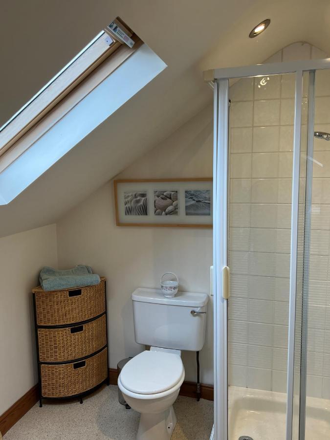 Cheerful 3 Bedroom Cottage In Central Location Ембълсайд Екстериор снимка
